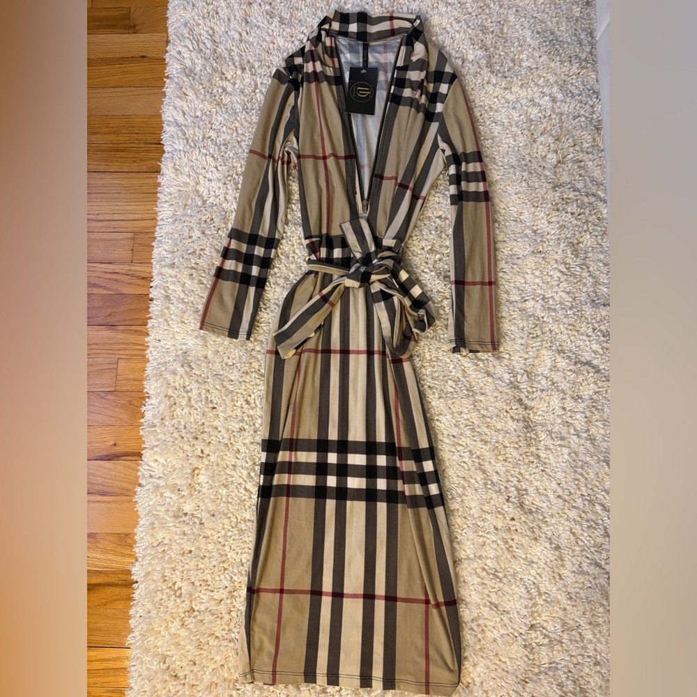 NEW Plaid Long Sleeve Dress